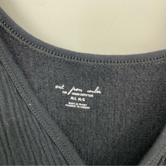 Urban Outfitters out from under ribbed Crop Tank black Sz M-L - Picture 4 of 6